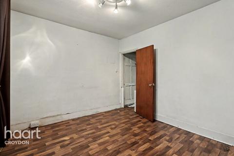 undefined, Chelsham Road, South Croydon