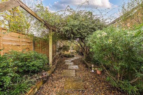 undefined, Oxford Road, Berkshire RG41