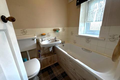 3 bedroom semi-detached house for sale, Grace Road, Oldbury B69