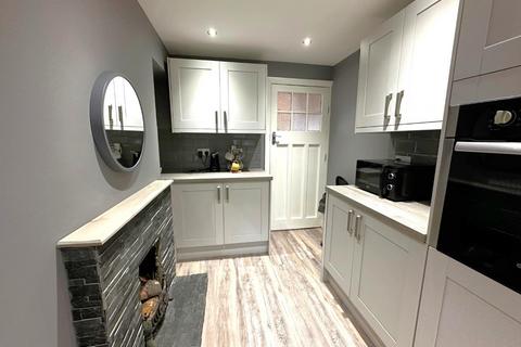3 bedroom semi-detached house for sale, Grace Road, Oldbury B69