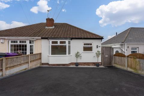 2 bedroom semi-detached bungalow for sale, Pruden Avenue, Lanesfield, Wolverhampton