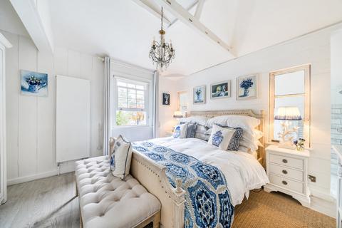 undefined, Mount Gardens, London, SE26