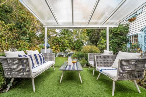 undefined, Mount Gardens, London, SE26