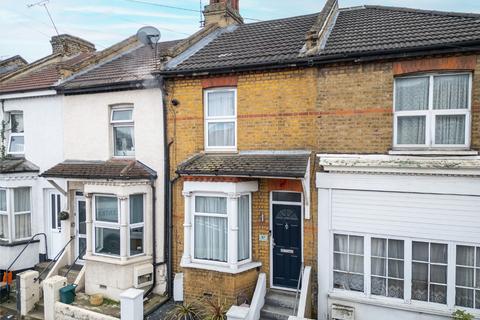 Coopers Road, Gravesend, DA11 7AH