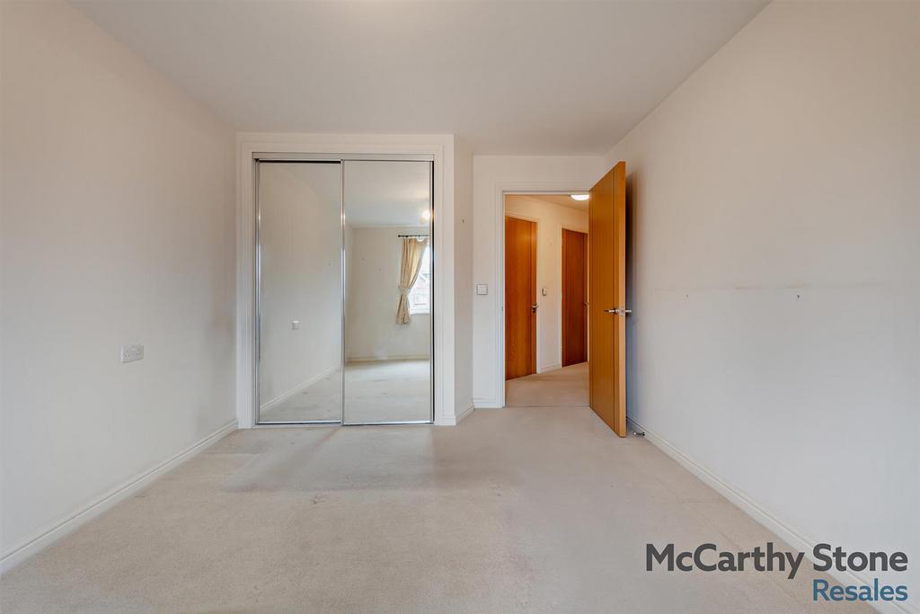 8670688-interior19-800.jpg
