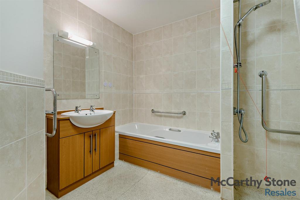 8670688-interior08-800.jpg