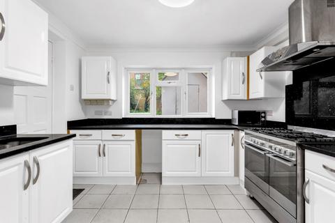 undefined, Thistlewaite Road, London, E5