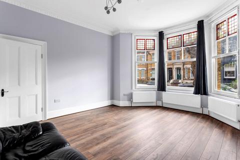 undefined, Thistlewaite Road, London, E5