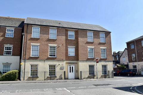 Tanners Court