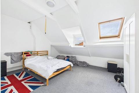 2 bedroom apartment for sale, Russell Street, Gloucester, GL1