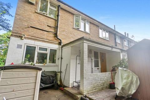 undefined, Crescent Road, Kingston upon Thames, KT2 7RE
