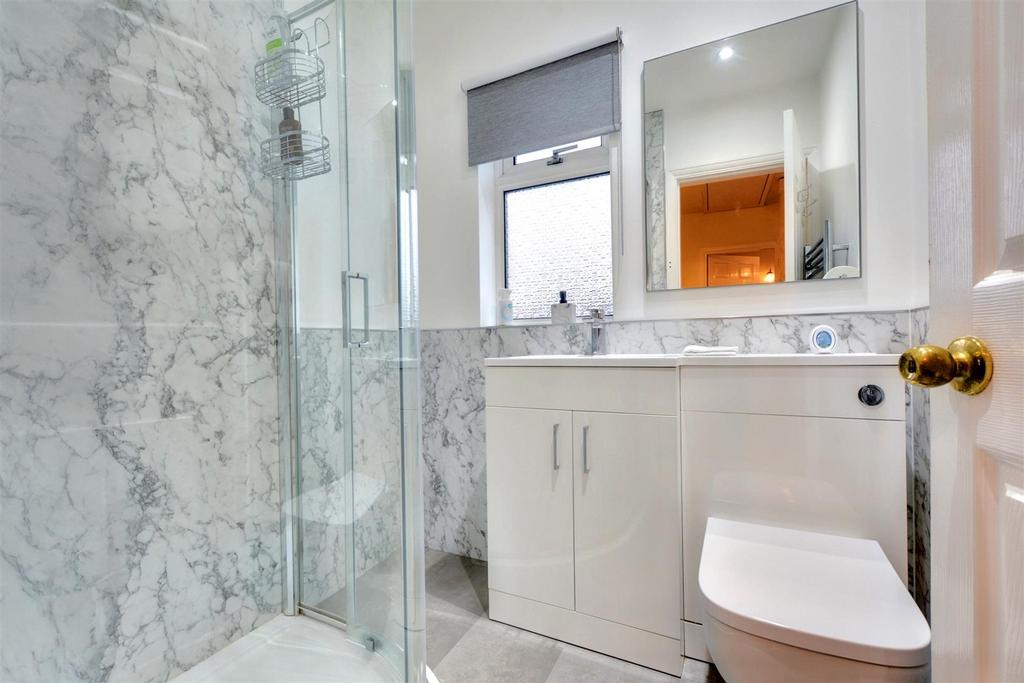 Shower Room 3.jpeg