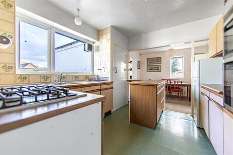 4 bedroom detached bungalow for sale, Western Way, Ponteland NE20