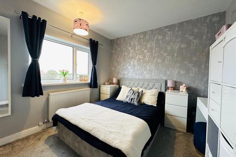 3 bedroom semi-detached house for sale, St. Leonards Avenue, Osgodby, Selby