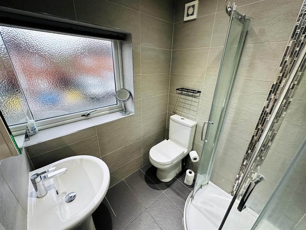 Bathroom .jpg
