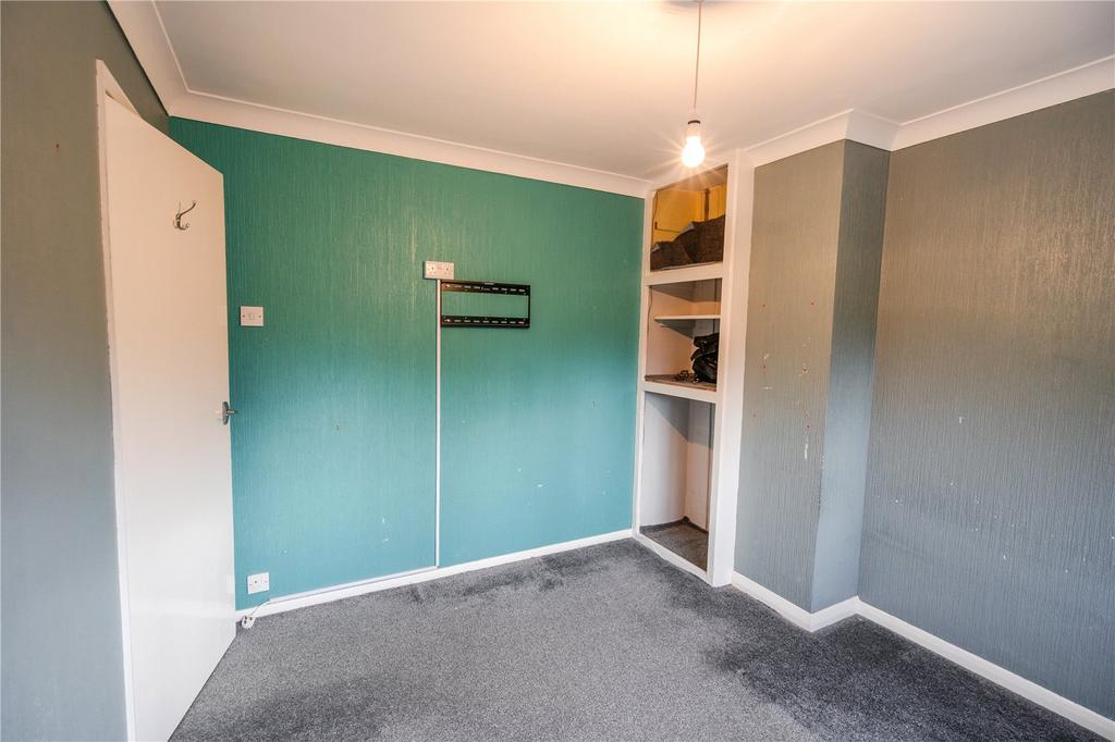 Bedroom 2 (2)
