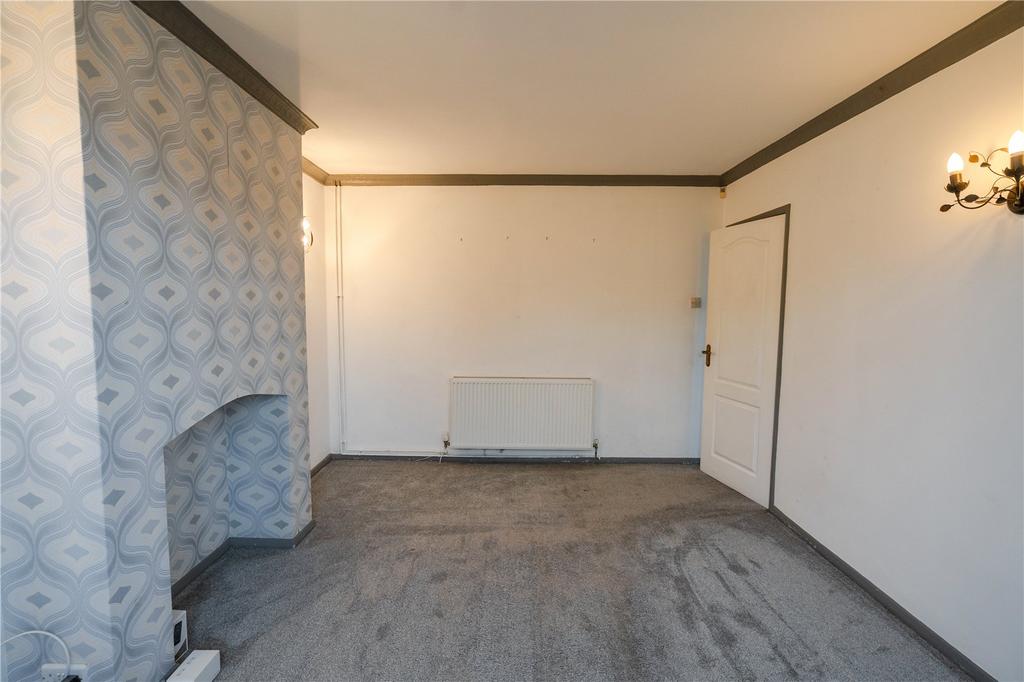 Living Room (2)