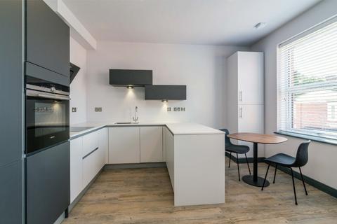 2 bedroom flat to rent, Park Suites, Nottingham NG7