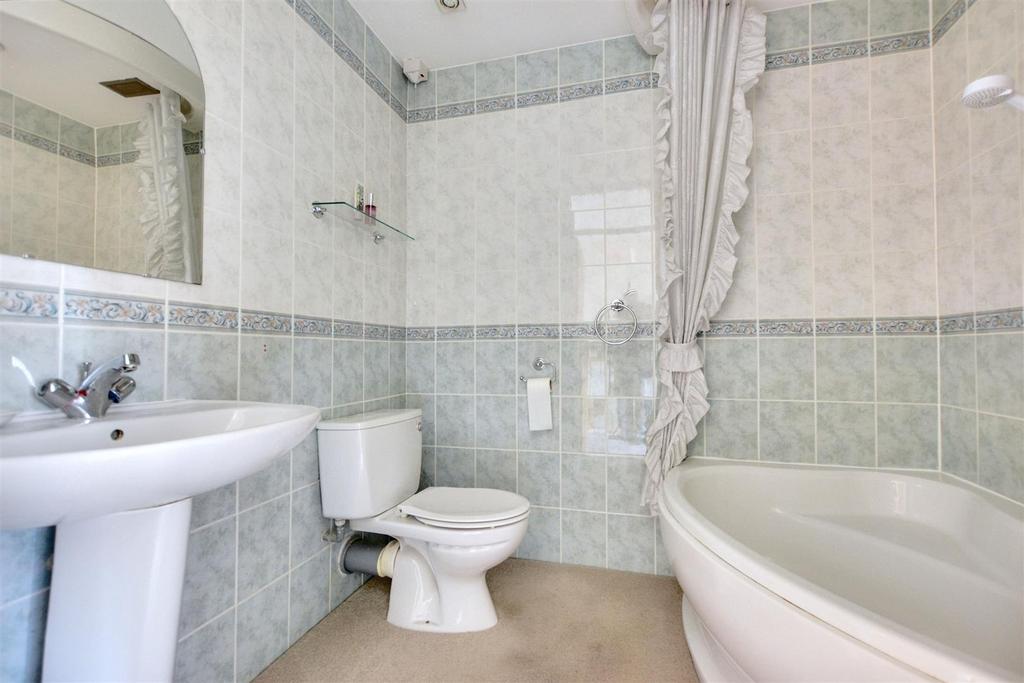 Bathroom.jpeg