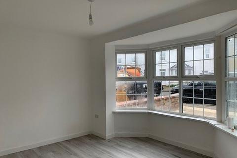 6 bedroom house to rent, Clive Road