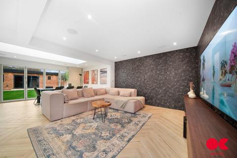 undefined, Grange Road, Romford RM3