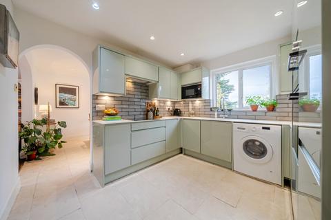 3 bedroom semi-detached house for sale, Imperial Way, Chislehurst, BR7
