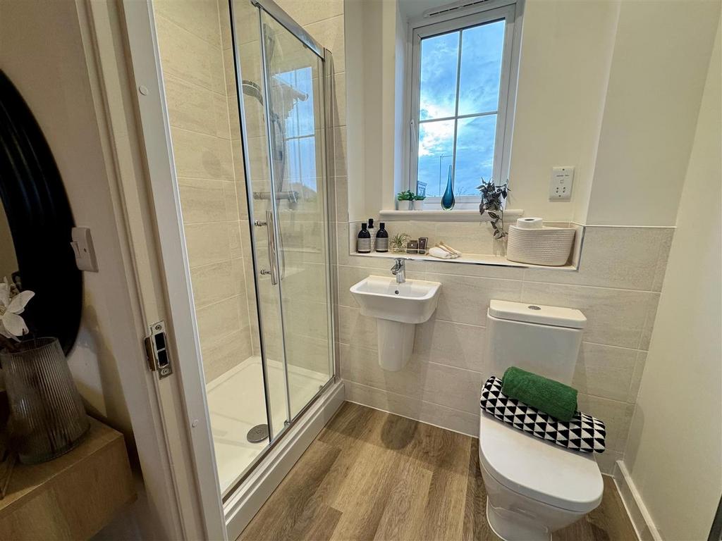 Ensuite.jpg