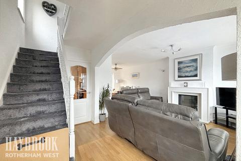 3 bedroom semi-detached house for sale, Sunnybank Crescent, Brinsworth