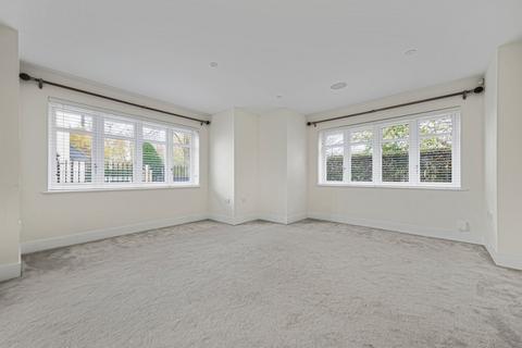 undefined, Worsley Bridge Road, Beckenham, BR3