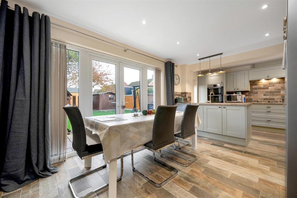 Open plan living and dining kitchen