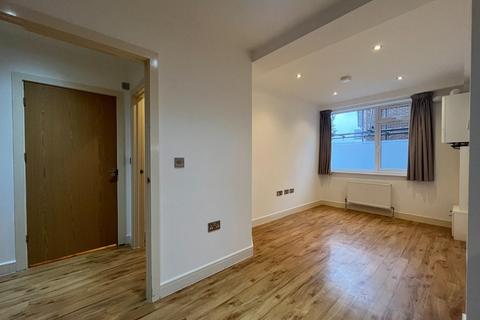 undefined, Kingston Road, New Malden KT3