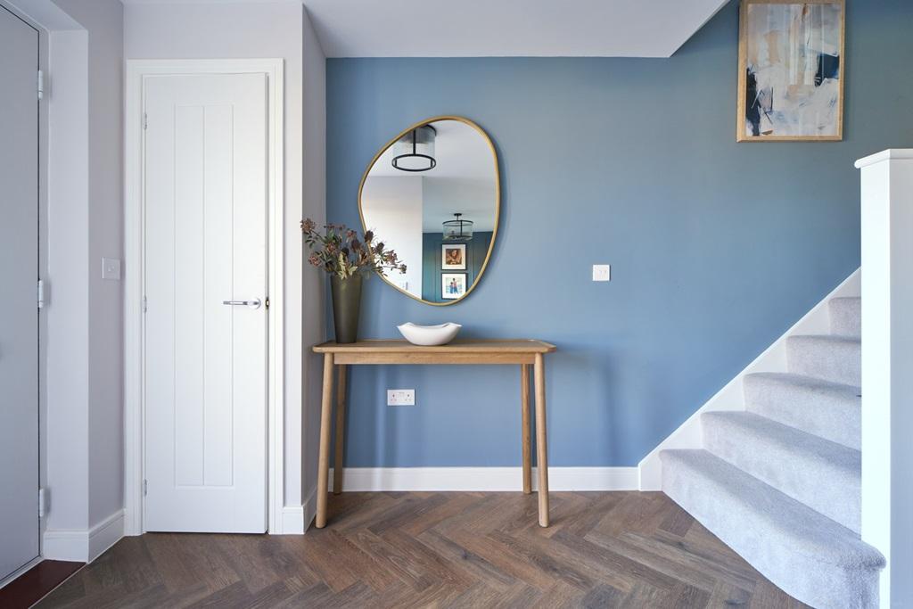 Spacious Entrance Hall