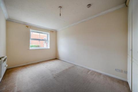 2 bedroom apartment for sale, Botham Drive, SLOUGH