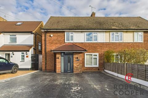4 bedroom semi-detached house to rent, Coombe Drive, Ruislip, HA4
