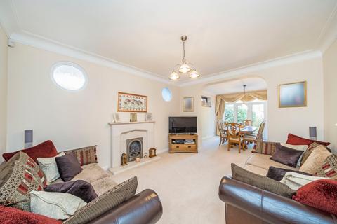 undefined, Woolwich Road, London, SE2