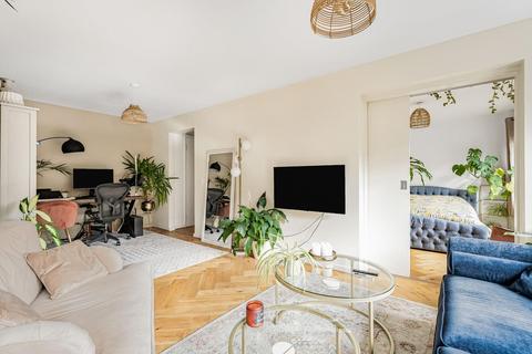 undefined, Park Rise, London