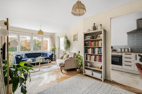 undefined, Park Rise, London