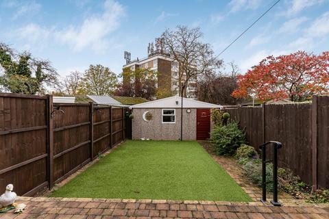 undefined, Lescombe Close, London