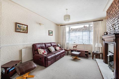 undefined, Lescombe Close, London