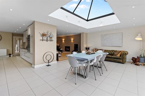 3 bedroom detached bungalow for sale, Kingsmead Lane, Seaford