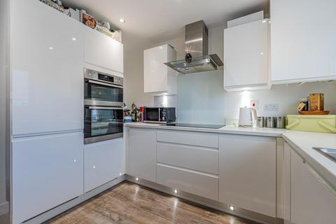 4 bedroom house for sale, Flat Holm Walk, Penarth CF64