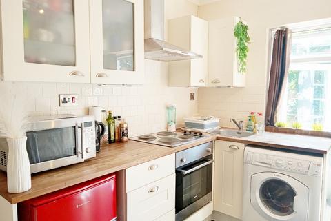undefined, Knyveton Road, Bournemouth BH1
