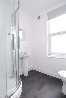 4 bedroom house to rent, 15 Ashford Road, Plymouth PL4