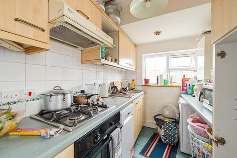 2 bedroom house for sale, Pymmes Road, Bounds Green, London, N13