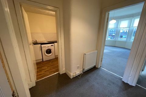 undefined, Byres Road, Glasgow, G11