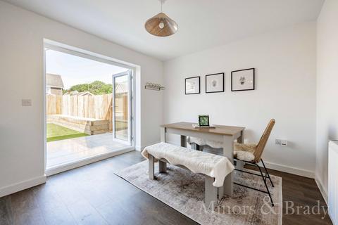 4 bedroom detached house to rent, Hawthorn Drive, Rackheath