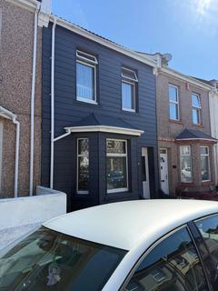 3 bedroom terraced house to rent, Renown Street, Devon PL2