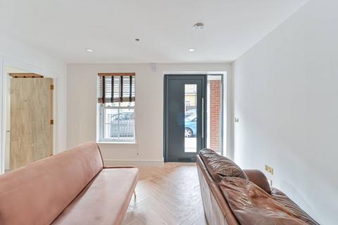 1 bedroom flat to rent, Dalton Street, West Norwood, London, SE27