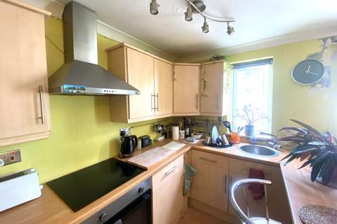 undefined, Flat 2, 4 Toronto Terrace, Brighton, BN2 9UW
