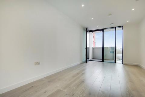 undefined, Carriage House, N4